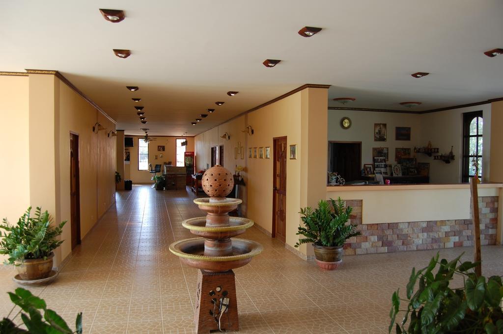Changthai Comfort Guest House Udon Thani Exterior photo